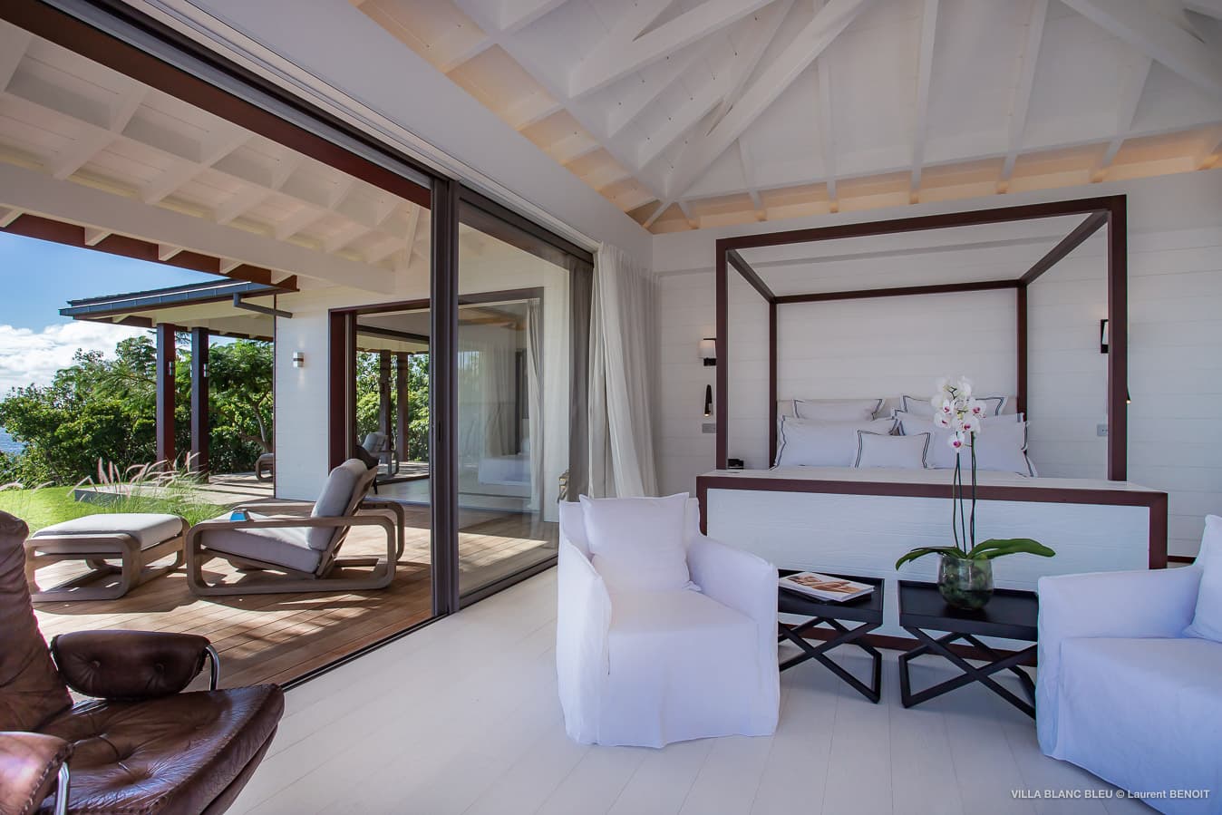 Blanc Bleu Bedroom